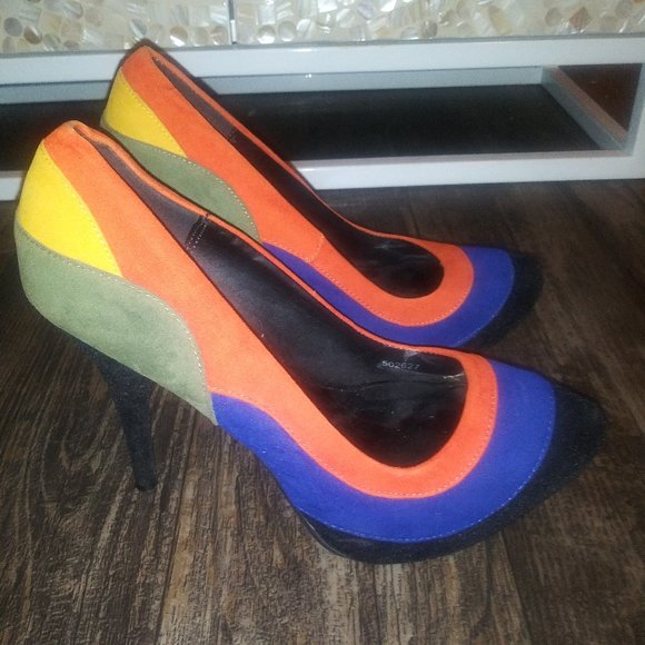 Multi-color Platform Pumps - Picture 1 of 4